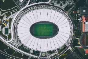 九游体育-Doinb关键助攻闪耀全场，西班牙新星未来可期